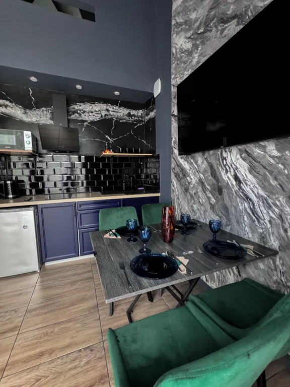 целый дом по цене двухместного номера. бесплатный трансфер до горы