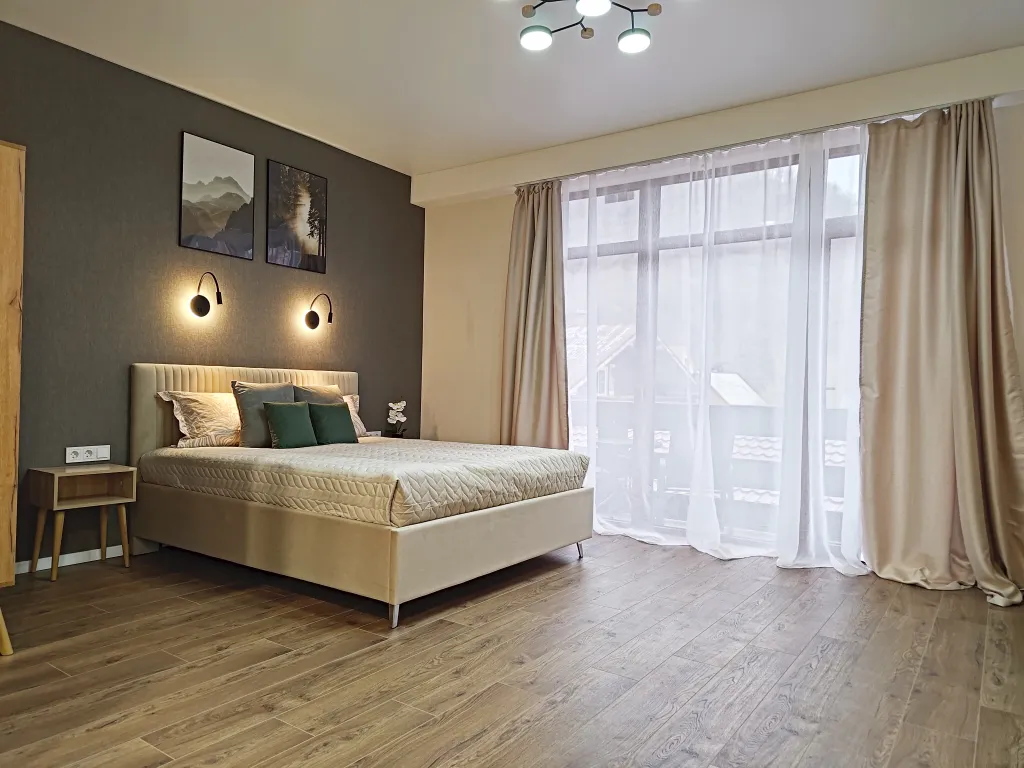 Большая дизайнерская студия с потрясающей панорамой на горы