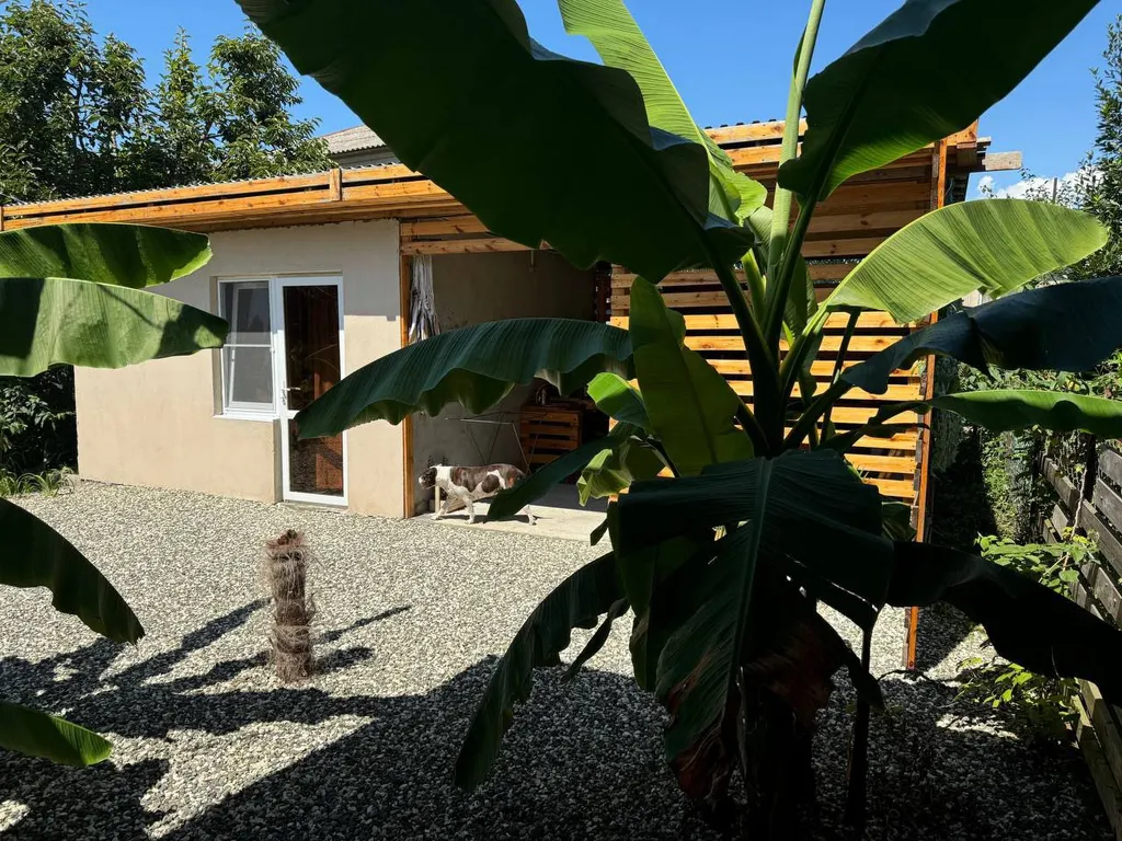 Коттедж Гостевой домик — Сухум