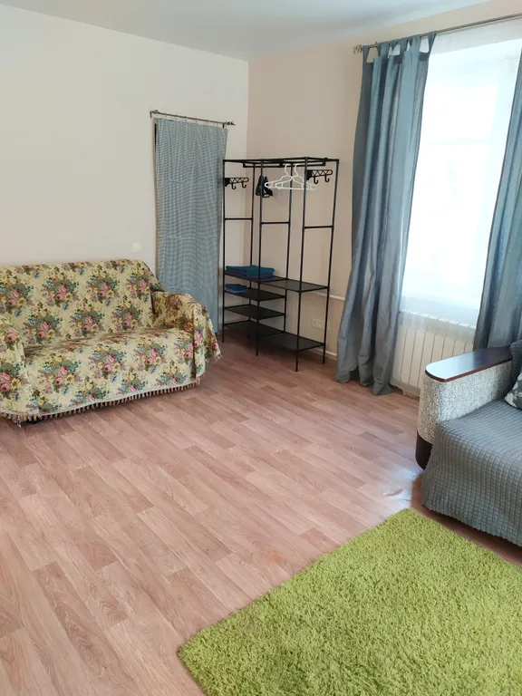 Квартира Уютная квартира возле метро Золотая нива — Новосибирск