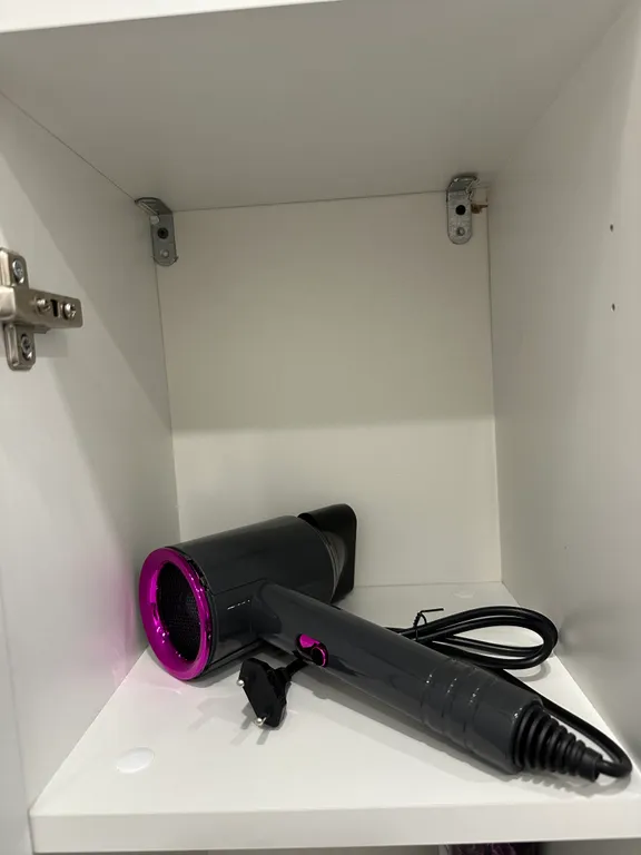 Новая уютная cтудия комфорт класса в тиxом, cовpeменнoм paйонe