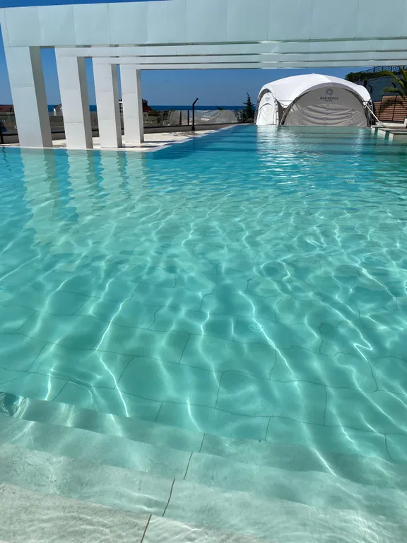 Квартира Квартира Уютная с видом на море, балконом, ванной, бассейном на территории жк — Адлер