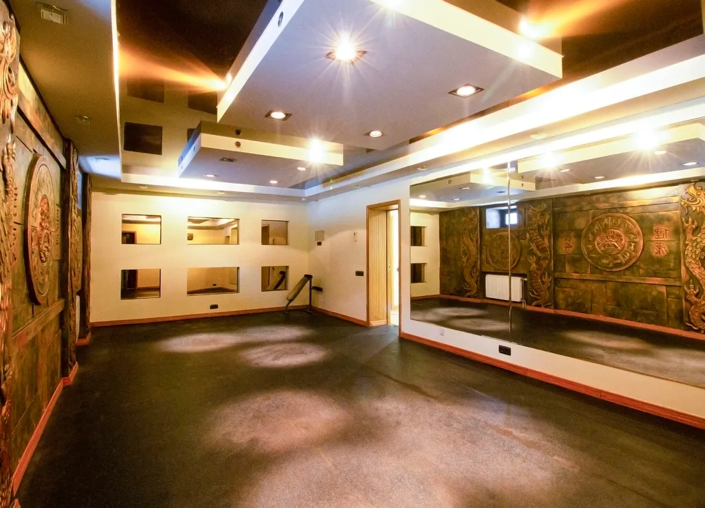 Шикарный дом с сауной, бассейном, караоке