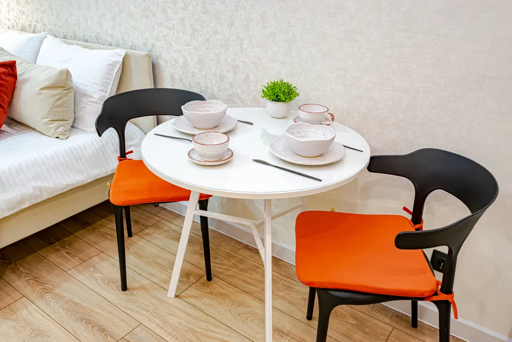 Уютная студия в индустриальном районе