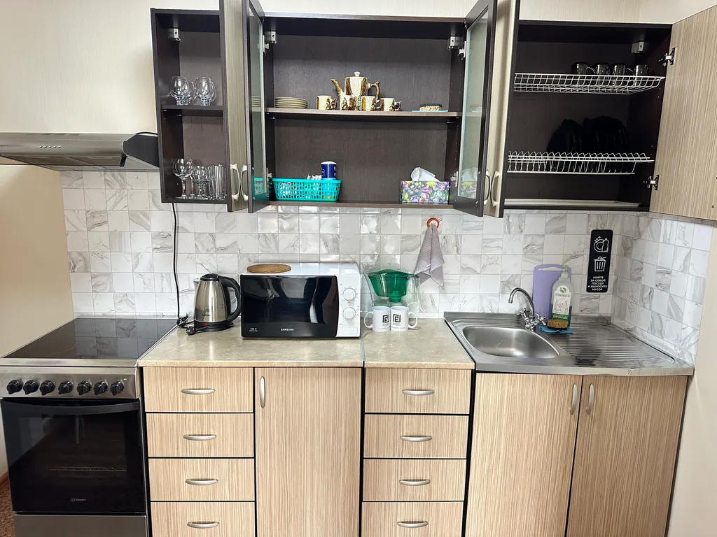 "В Гости!" на Строителей 90Б (1к квартира рядом с Кузнецким льдом)