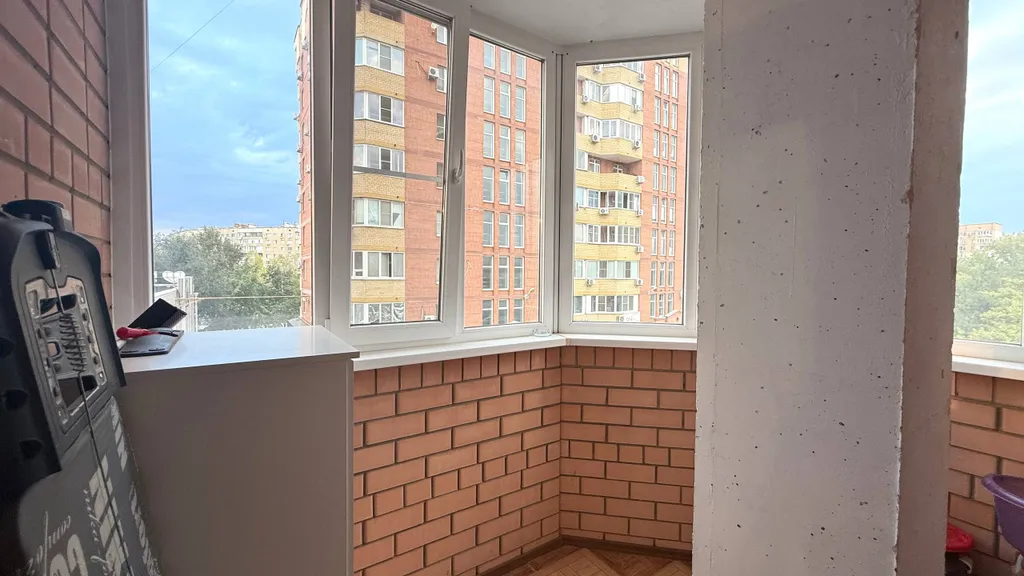 Семейная 2-комнатная квартира с детской кроваткой