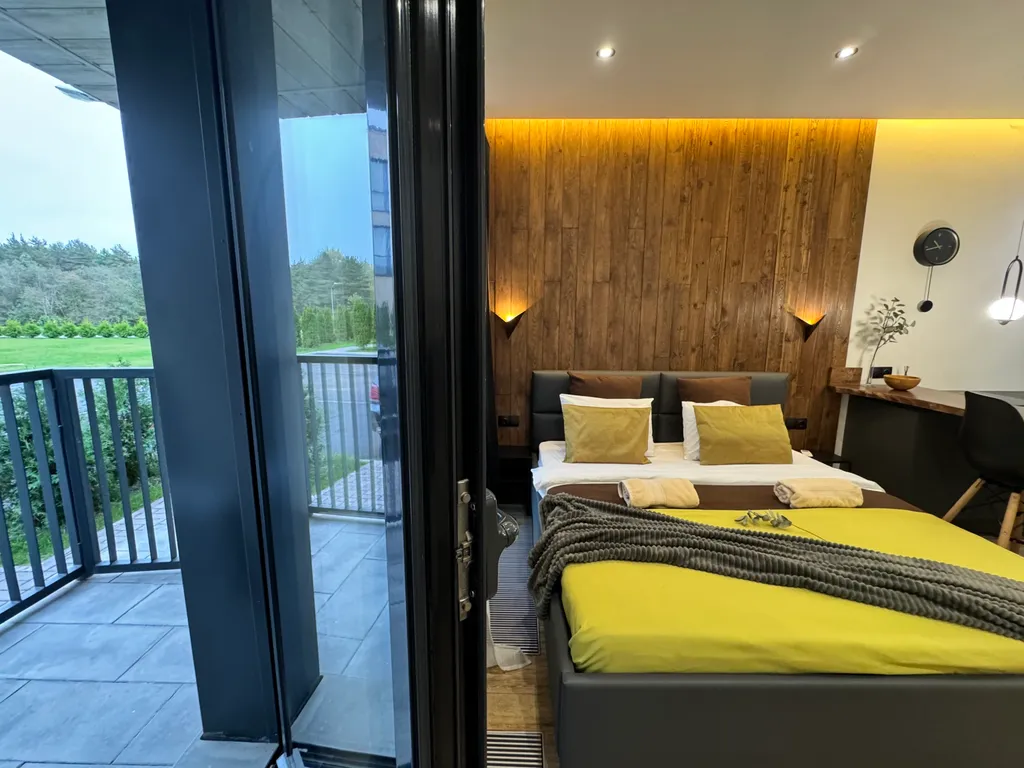 "Охта Адвент" 25м. "Студио" у курорта