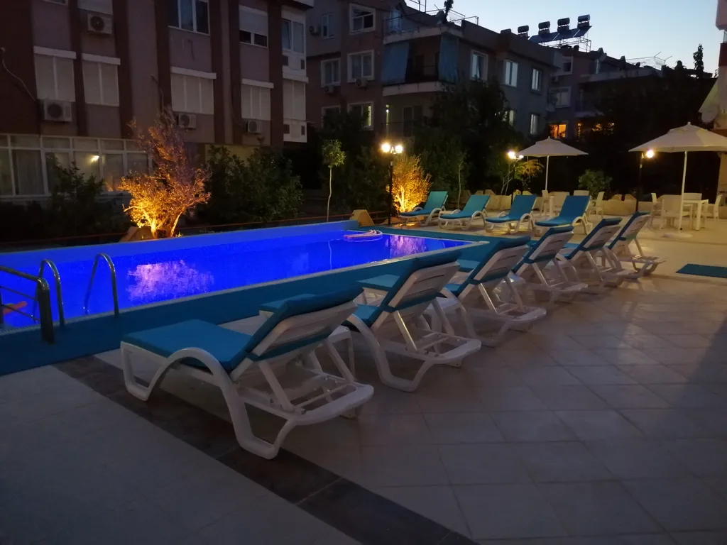 Апартаменты с беспл. сауной и бассейном, с питомцами