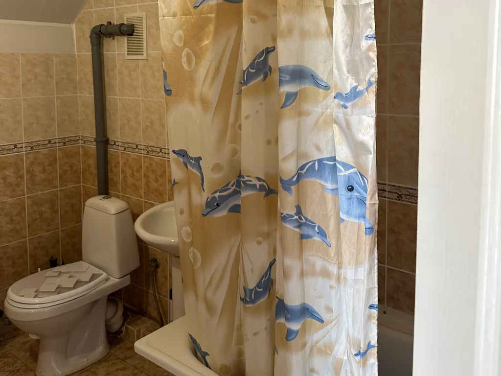 Квартира Квартира Трехместный номер 4 в частном доме Лужайка — Лазаревское