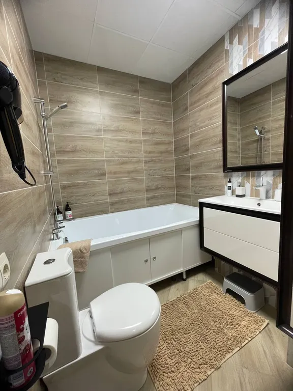 Дом у Кремля в сердце Рубленого города, квартира с паркингом во дворе