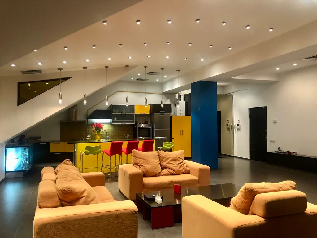 3-комнатная Квартира — аренда посуточно в Ереван