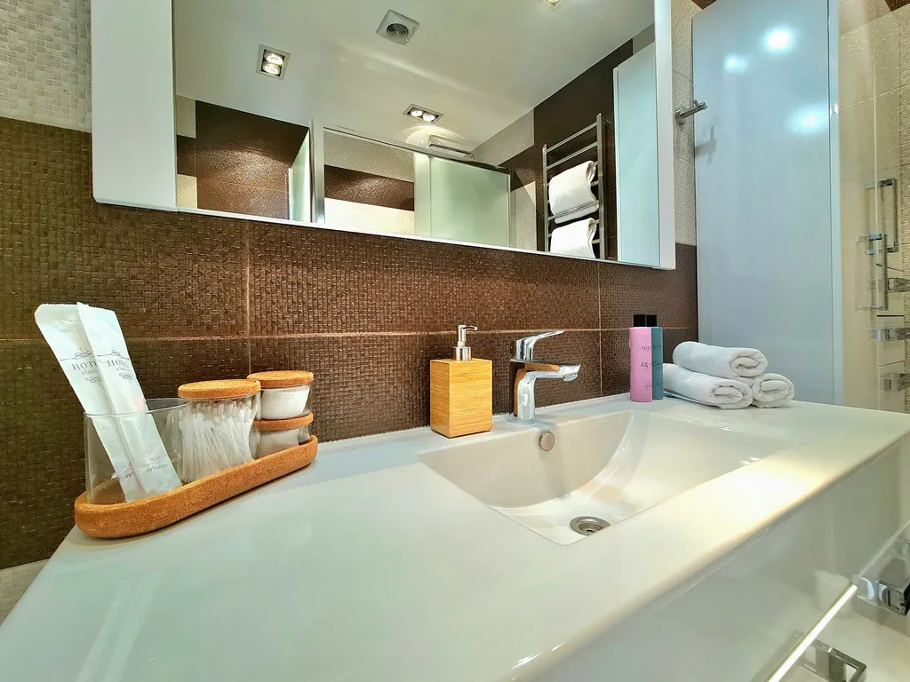 Студия с видом на горы, море и олимпийские объекты