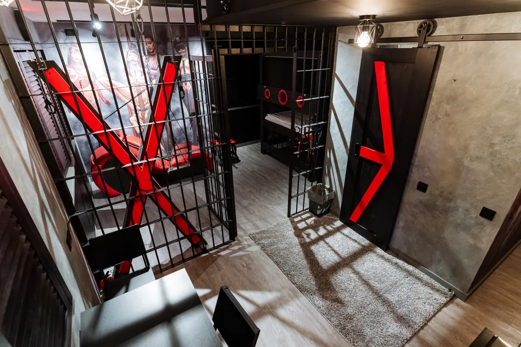 Тематическая пространство - Две грани