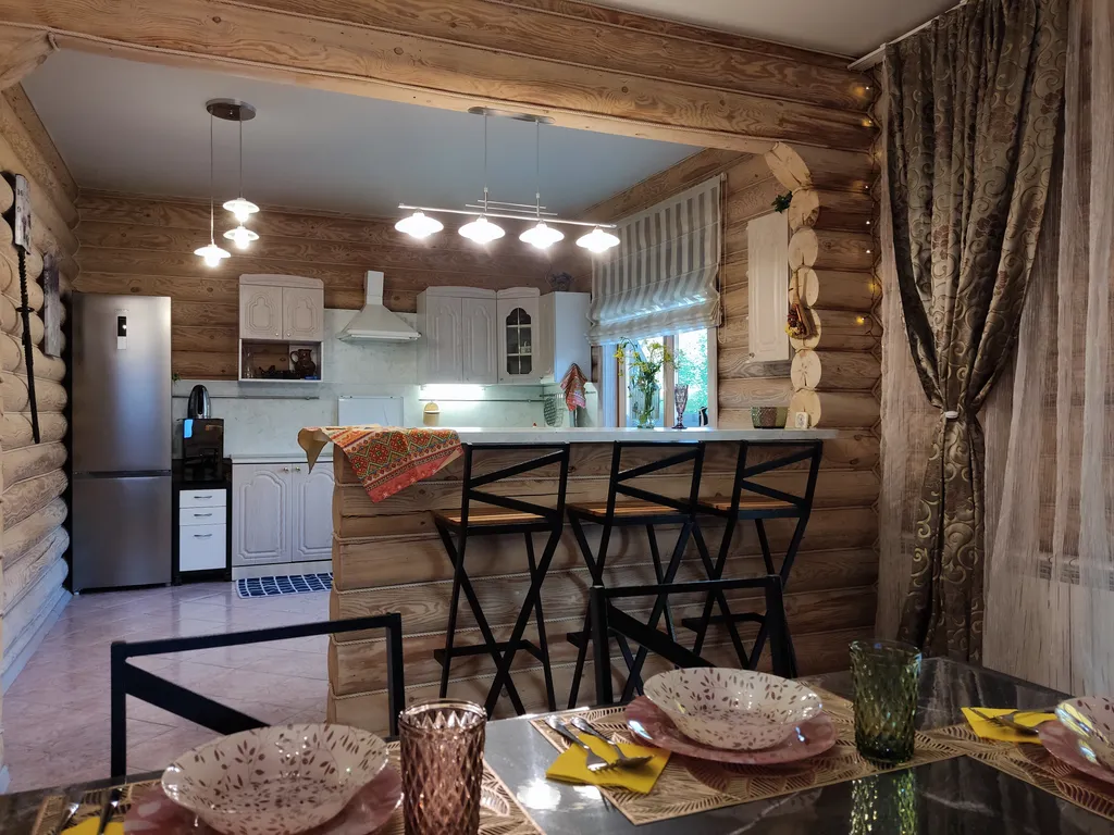 Бревенчатый дом