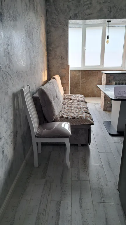 Квартира в креативном дизайне с видом на закат