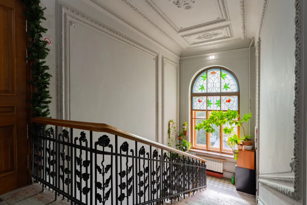 Уютная студия с балконом  в центре Санкт-Петербурга