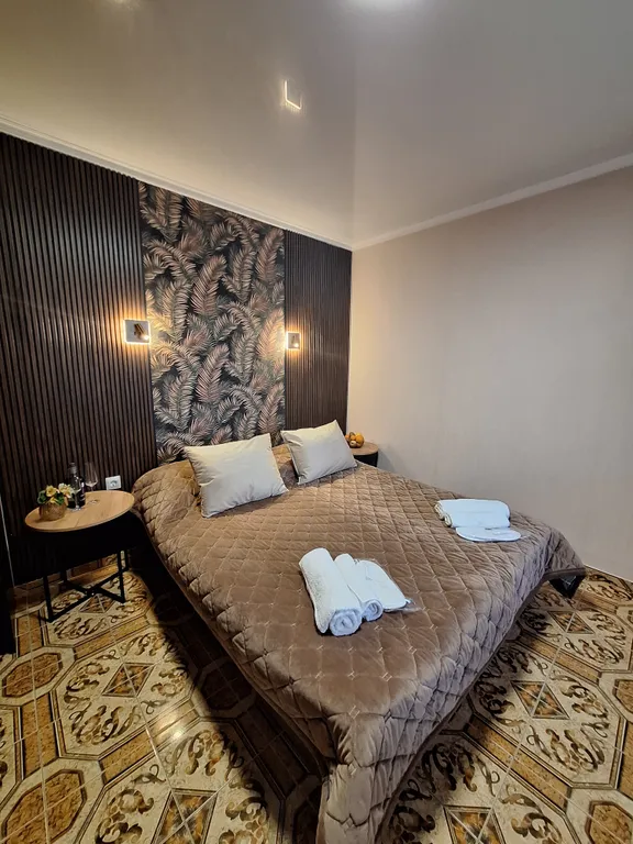 Квартира Квартира Пальма трёхместный комфортный номер с кроватями twin/dbl и одноместным диваном — Геленджик