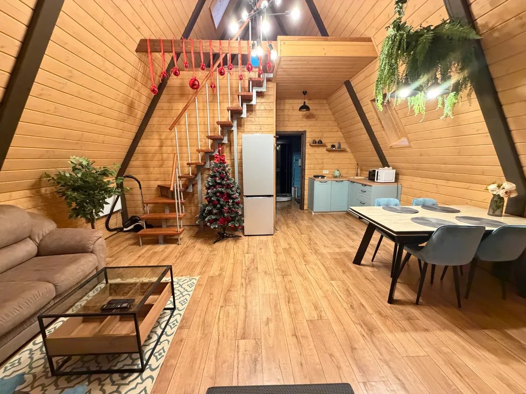 Уютный дом а-фрейм