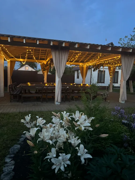 Уютный коттедж в черте города