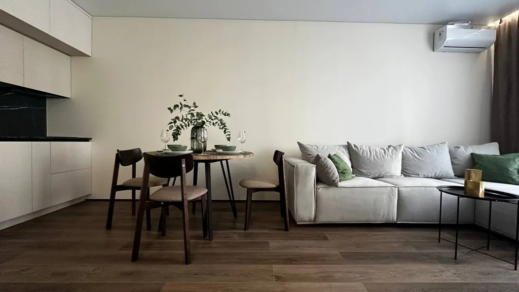 2-комнатная квартира с дизайнерским ремонтом