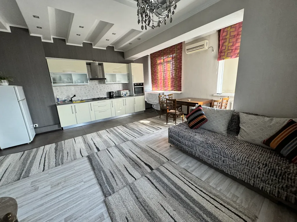 Золотой квадрат