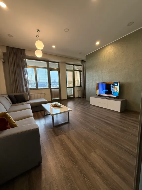 Квартира Cherry Tree House Near Dalma Garden Mall — аренда посуточно в Ереван