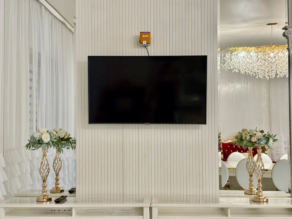 Дом с бассейном