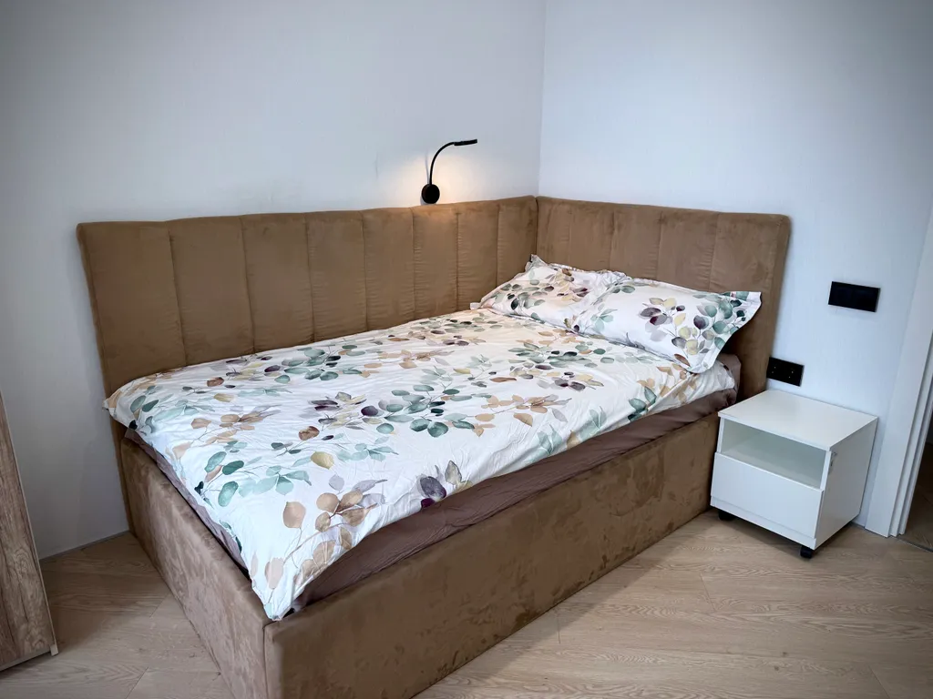 Уютная квартира с панорамными окнами