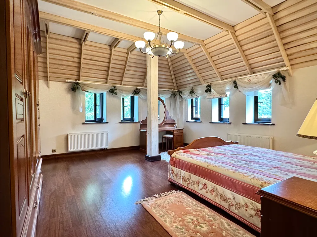 Квартира 3-к квартира в Светлогорске возле Тихого озера — Светлогорск