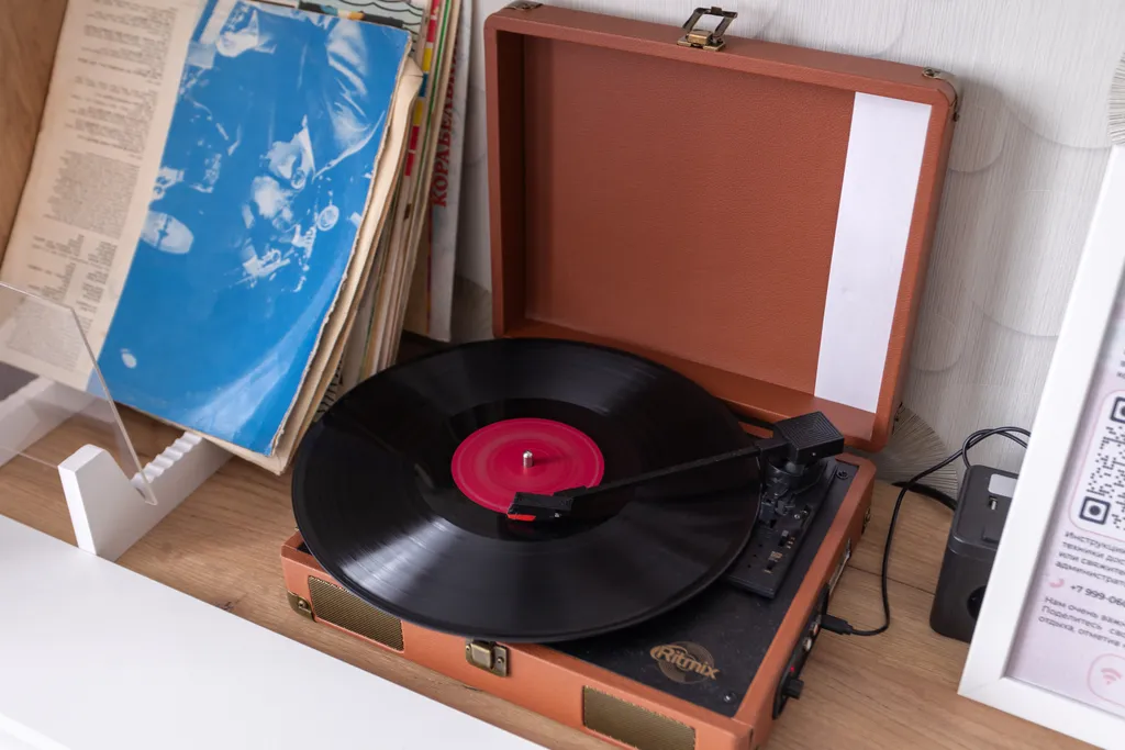 Квартира Prudius Apart квартира в центре Кронштадта с граммофоном — Кронштадт