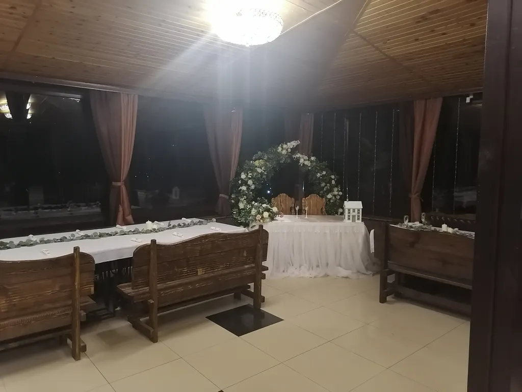 7-комнатный Дом