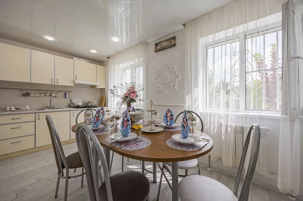 Дом в черте города