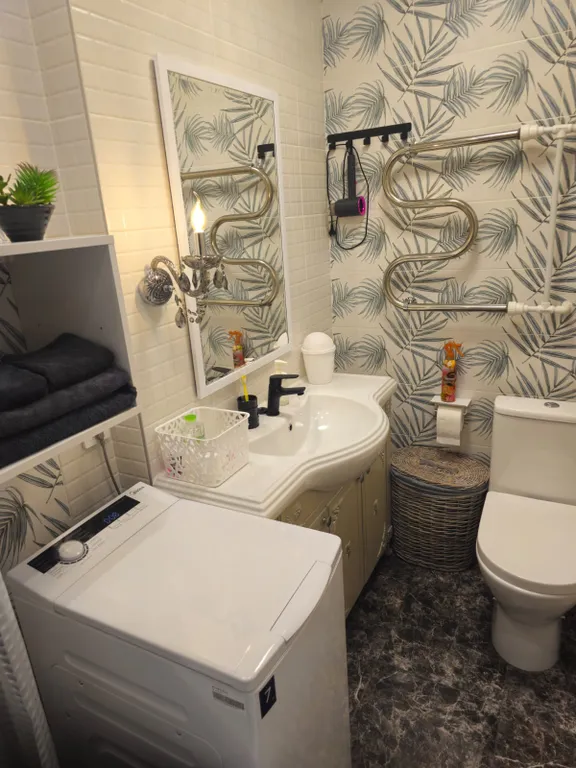 Студия рядом с метро в которой есть всё)