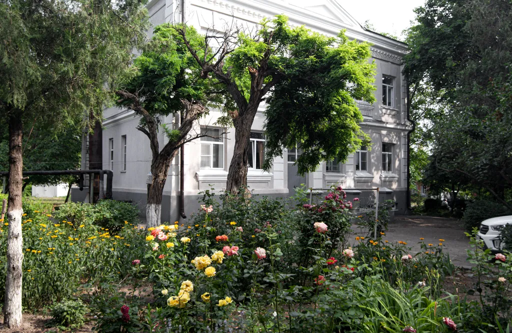 В гостях у бабушки-1-комнатная квартира