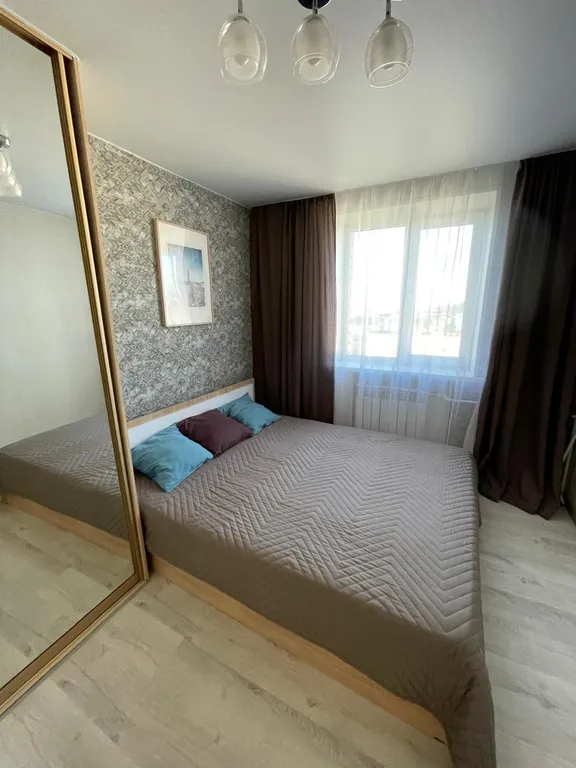 Квартира с 2 спальнями и парковочным местом недалеко от центра