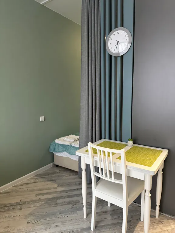 Уютная квартира студия Оливка