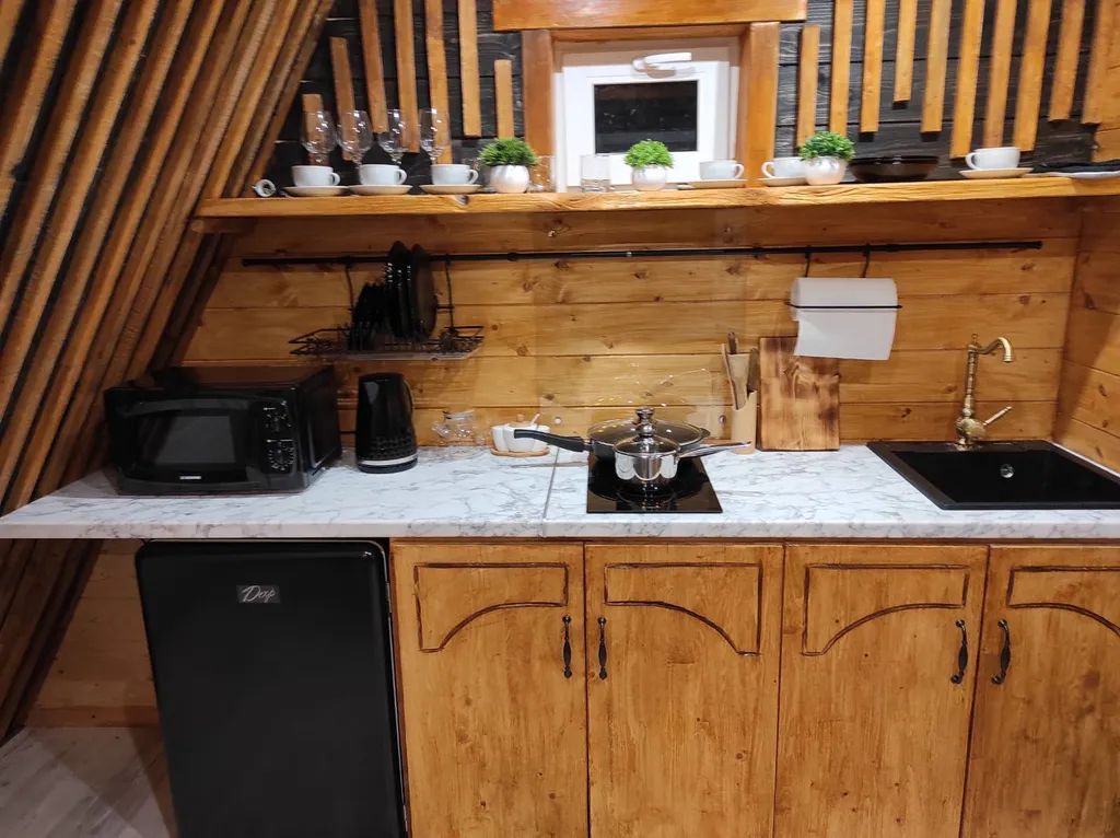 Афрейм дом Шалаш