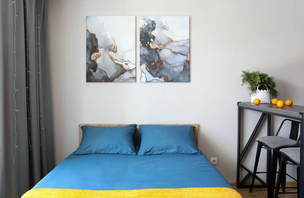 Уютная студия с панорамным окном у метро Парнас