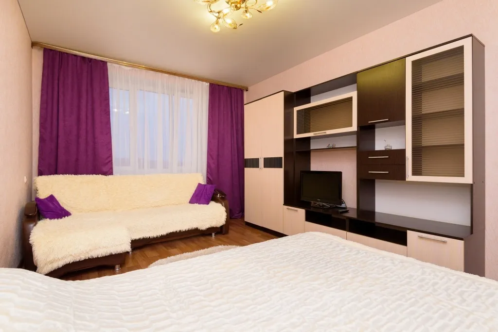 Просторная современная квартира в центре — аренда посуточно в Пенза