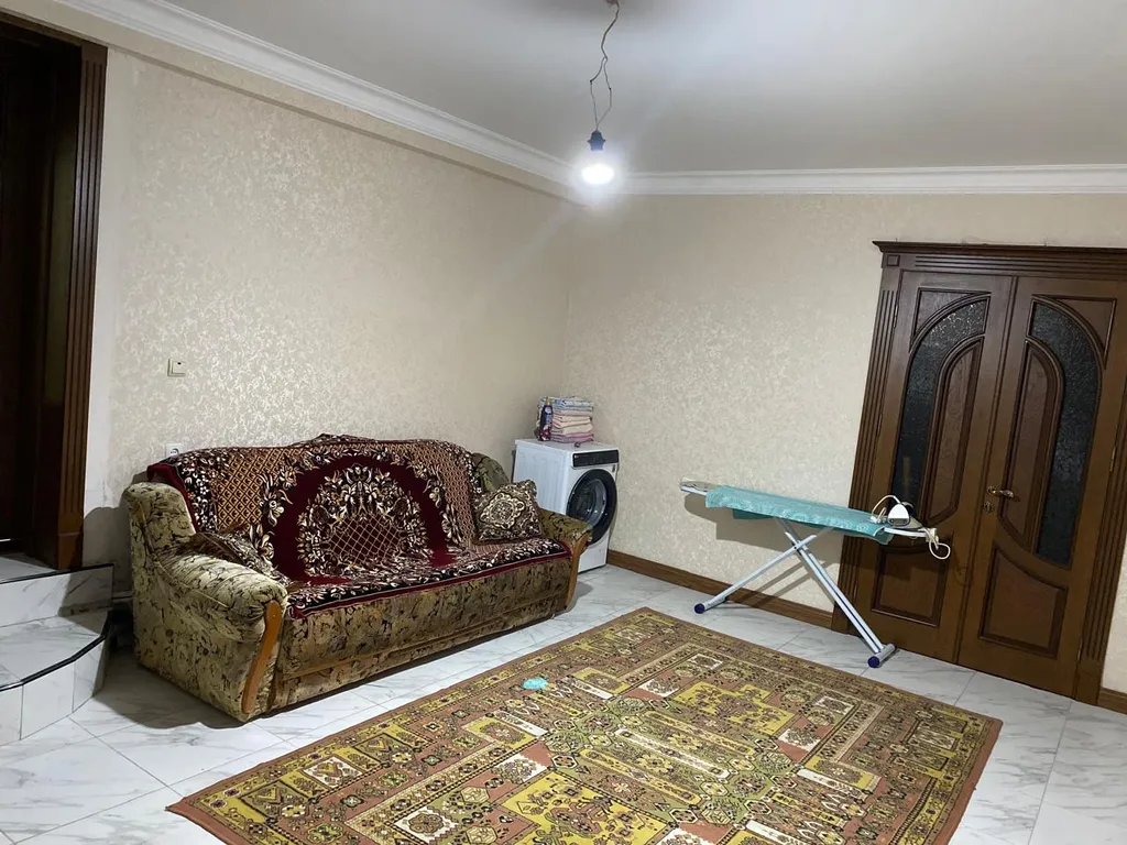 Уютный дом, спокойный район, супермаркет рядом