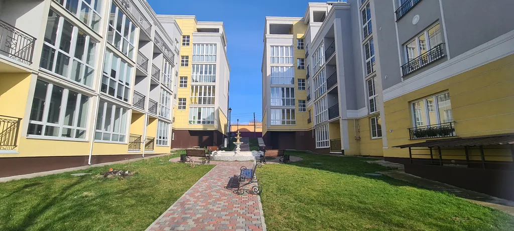 Эксклюзивная студия с двумя балконами и прекрасным видом