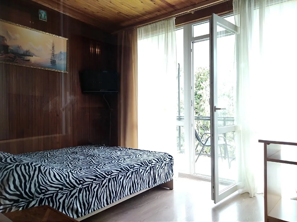 Коттедж 3-комнатный Дом — аренда посуточно в Алупка