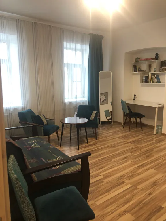 Трёхкомнатная квартира рядом с улицей Рубинштейна, Санкт-Петербург