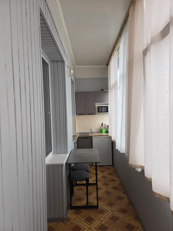 Уютная квартира в самом центре города с видом на море