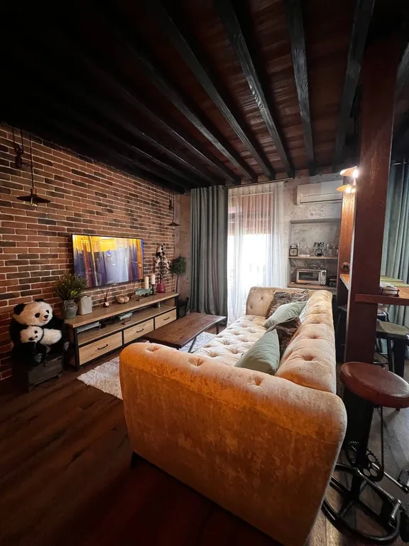 Апартаменты с одной из лучших локаций в Адлере