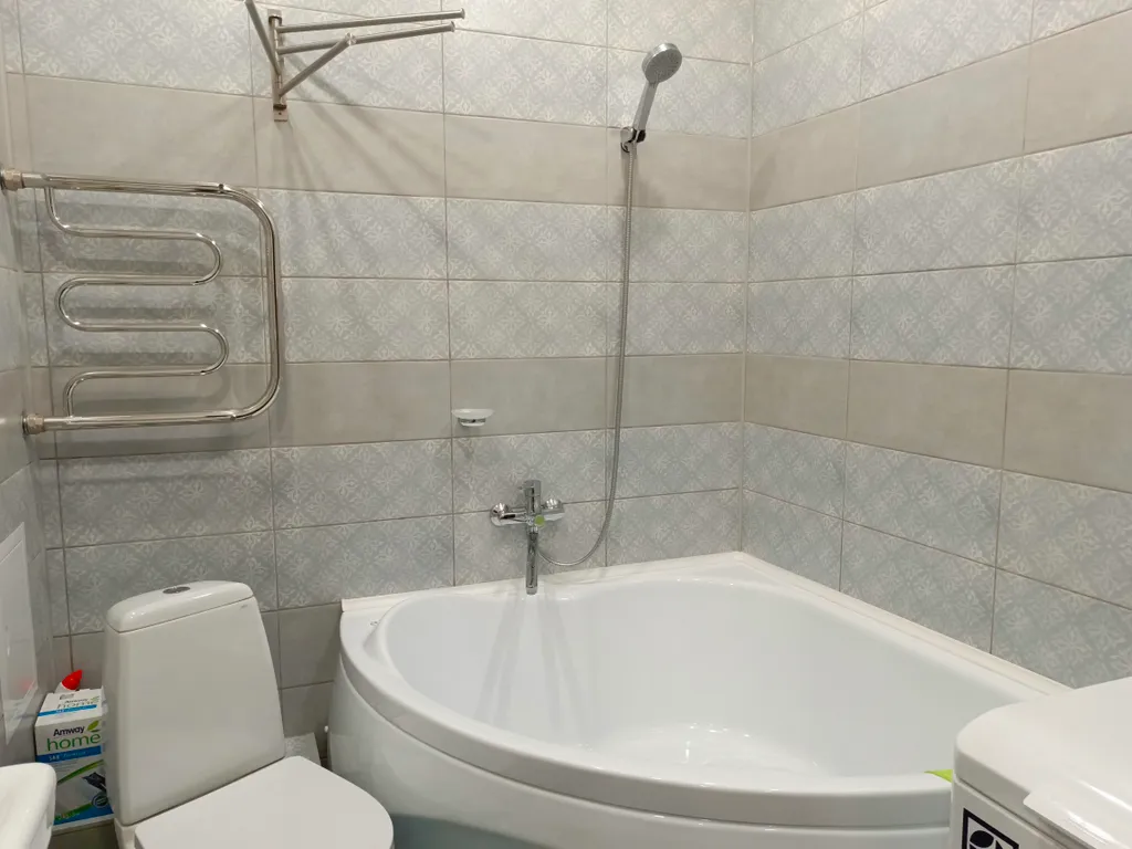 Квартира Уютная квapтиpa Левый берег Омск — Омск