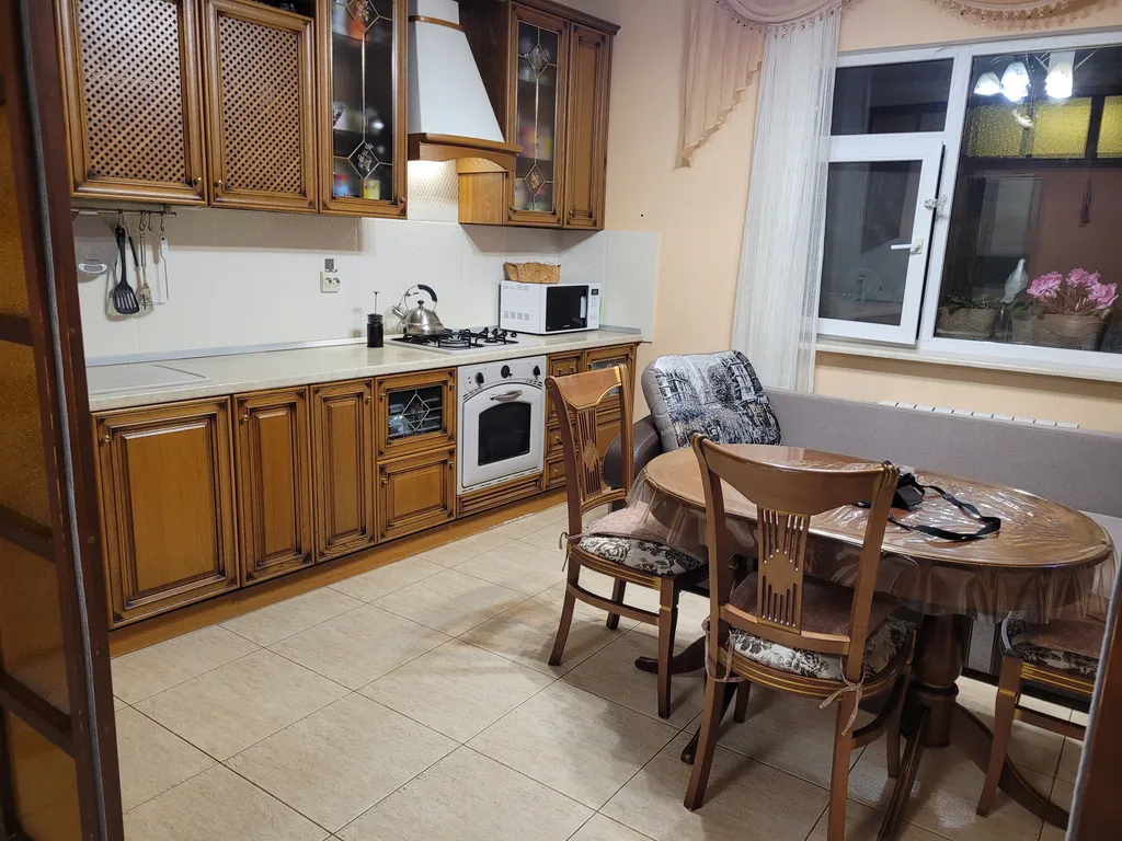 Двухэтажный комфортный дом