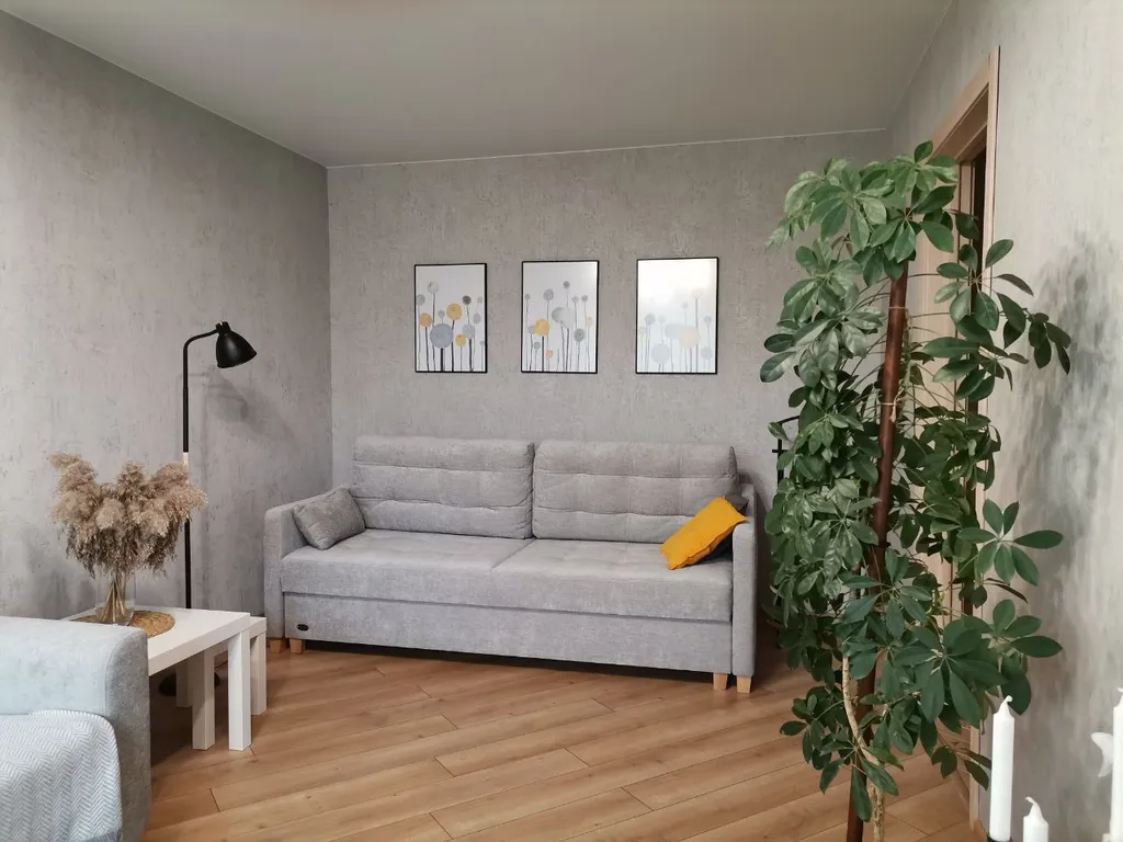 Современная двухкомнатная квартира в центре города