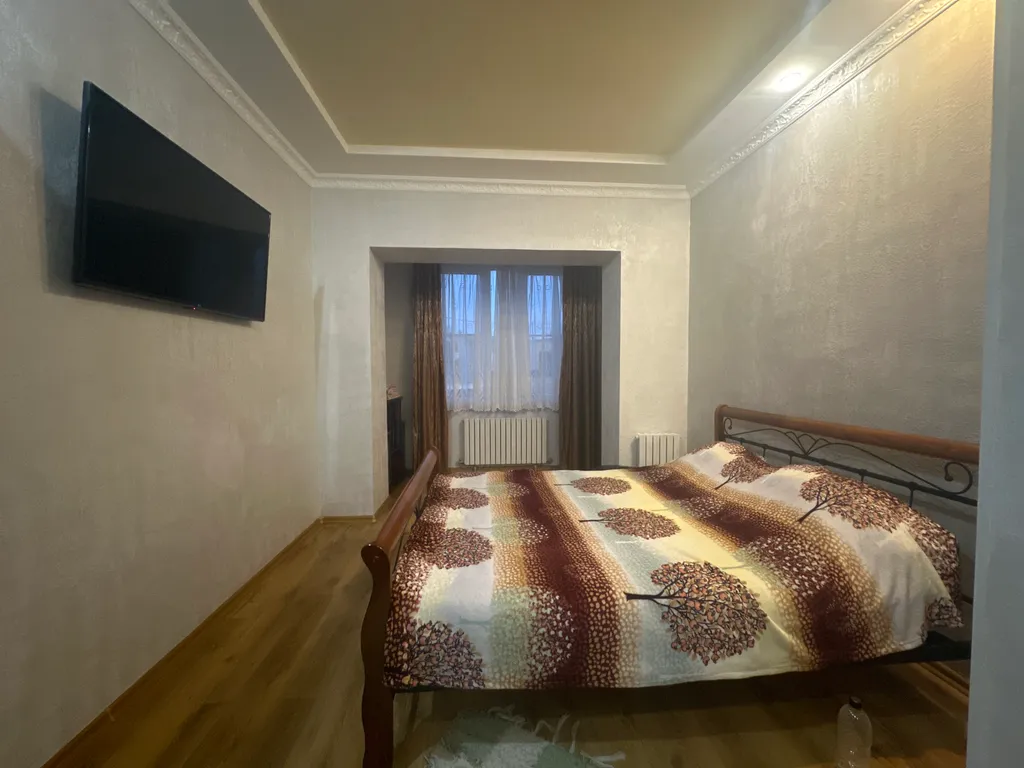 Двухэтажный дом в историческом центре города