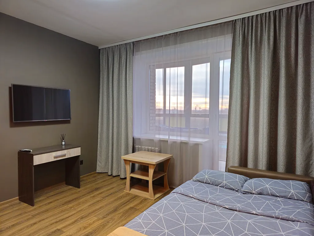 Студия рядом с предприятием Звездочка